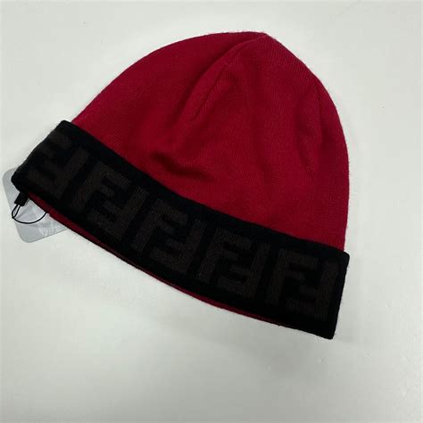 cappello fendi invernale|fendi scogliere.